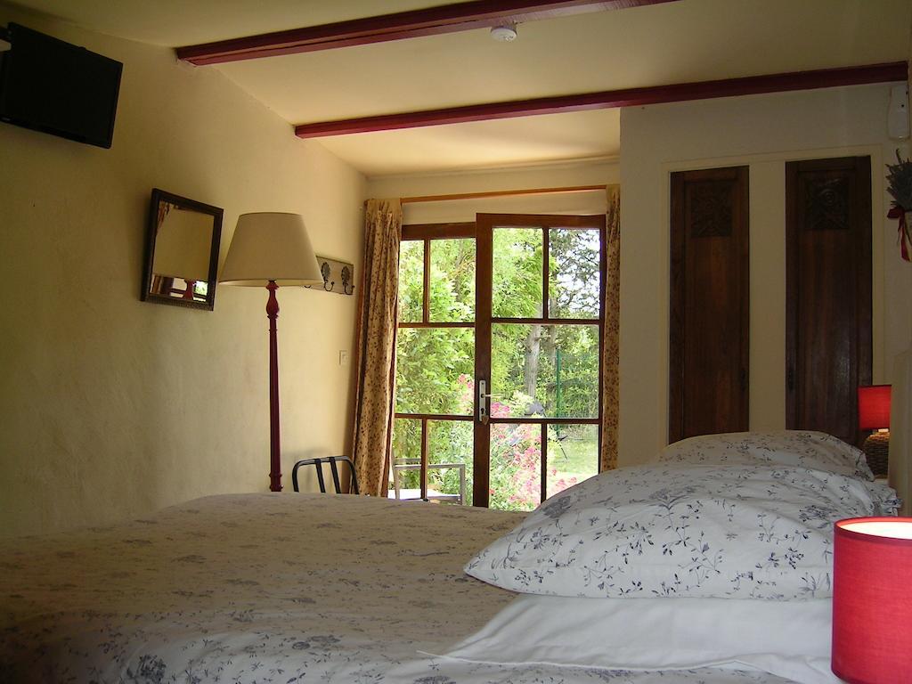 Mas La Provence Bed & Breakfast L'Isle-sur-la-Sorgue Phòng bức ảnh