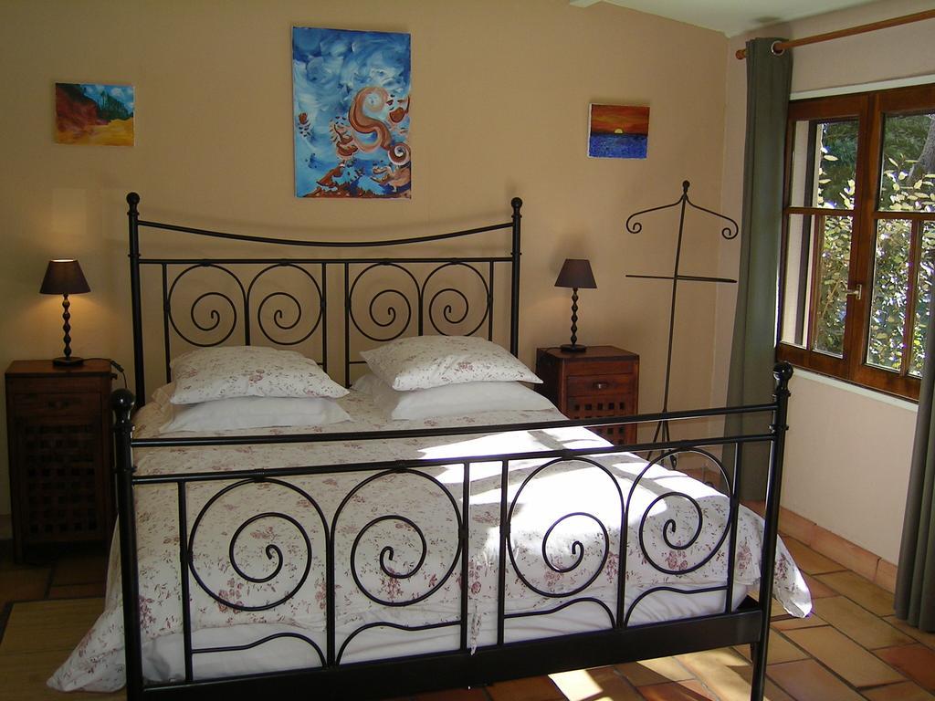 Mas La Provence Bed & Breakfast L'Isle-sur-la-Sorgue Phòng bức ảnh
