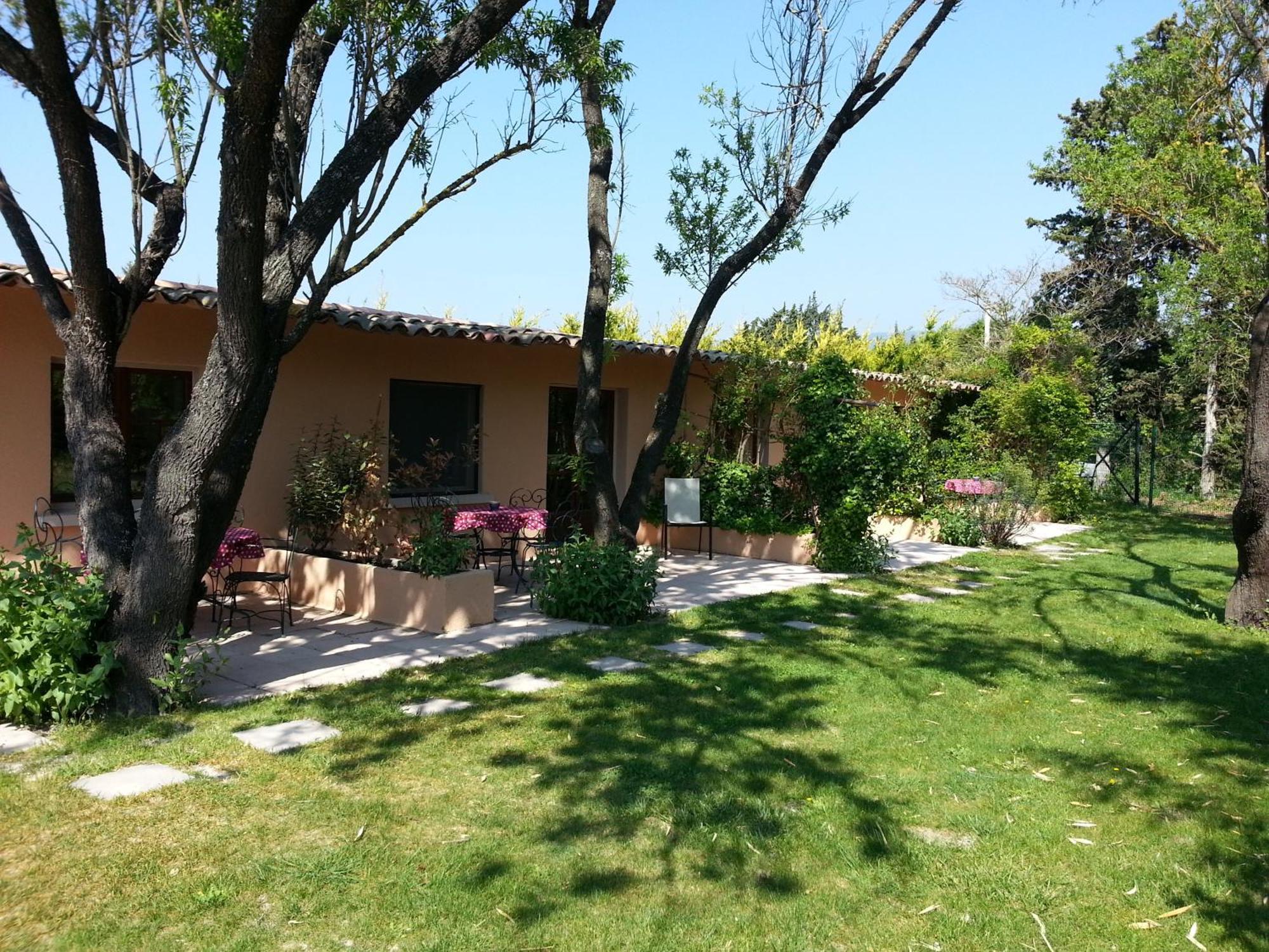 Mas La Provence Bed & Breakfast L'Isle-sur-la-Sorgue Ngoại thất bức ảnh