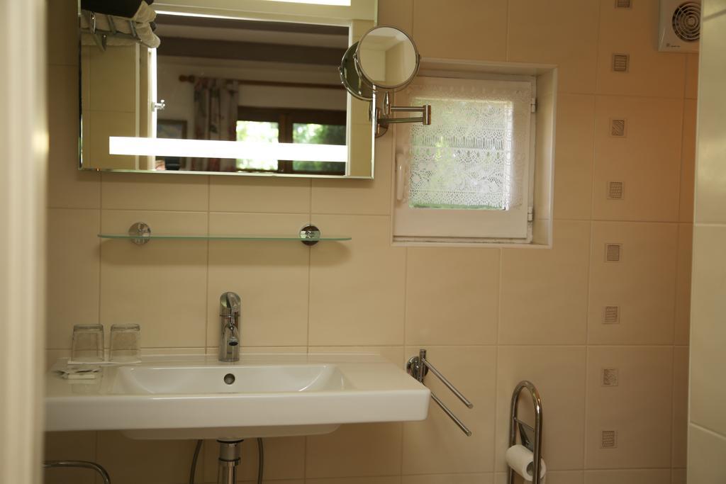 Mas La Provence Bed & Breakfast L'Isle-sur-la-Sorgue Ngoại thất bức ảnh