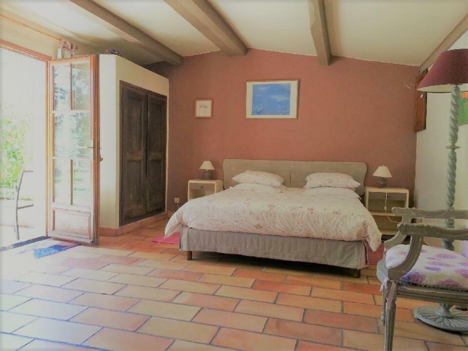 Mas La Provence Bed & Breakfast L'Isle-sur-la-Sorgue Phòng bức ảnh